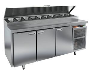 Купить PZ1-111/GN (1/3H) стол для пиццы охл.(+2+10), 3 двери, 1835х700х850мм, глубина раб.пов. 324мм