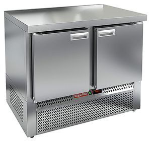 Купить GNE 11/TN O стол охл.(-2+10),островн., 2 двери, 1000х700х850мм, ниж.распол.агрегата, HICOLD RUS