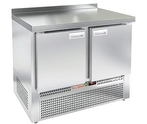 Купить SNE 11/BT W стол охл.(-10-18), 2 двери,1000х600х850мм, ниж.распол.агрегата, пластифик., HICOLD RUS